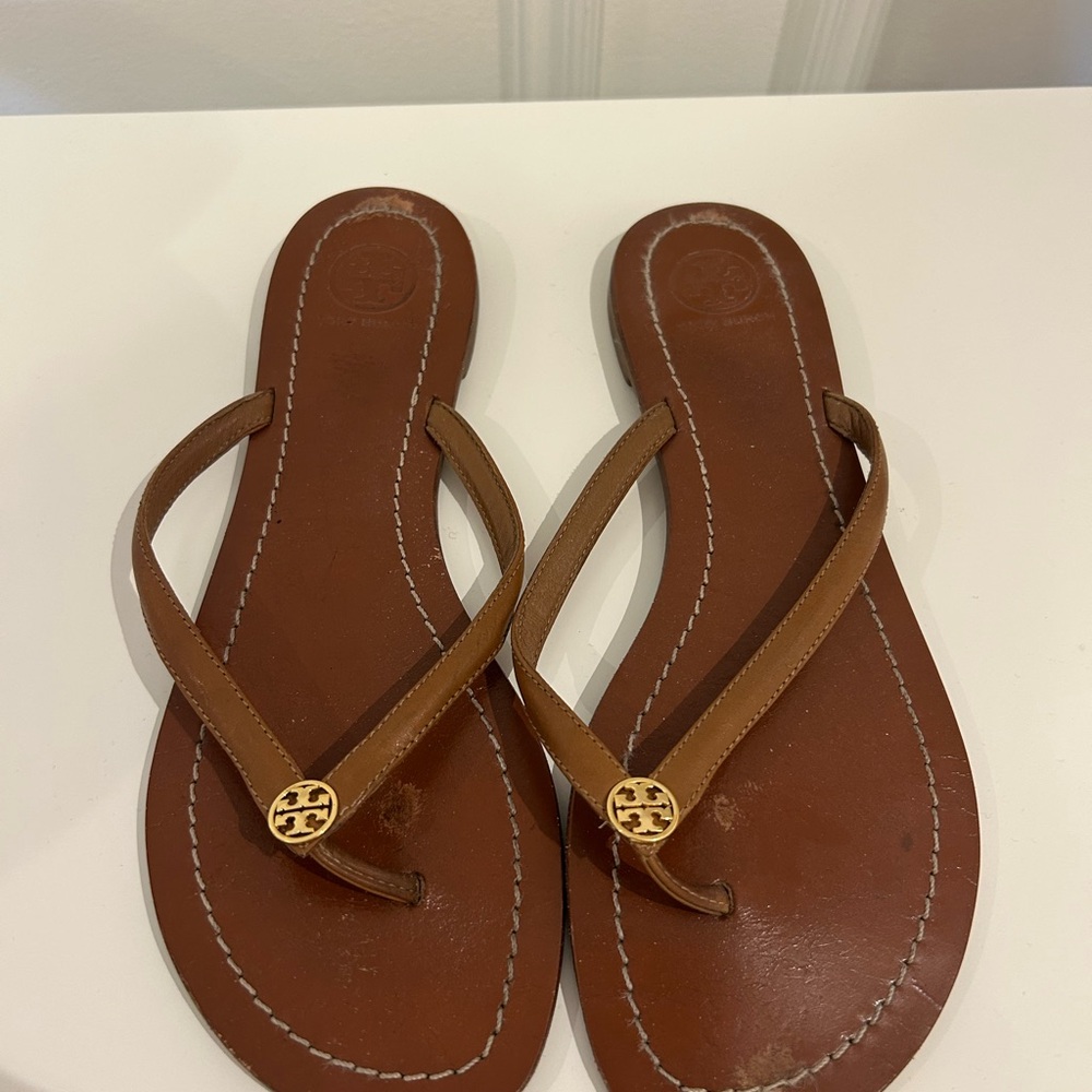 Tory Burch Tan Leather Sandals with Gold Accent